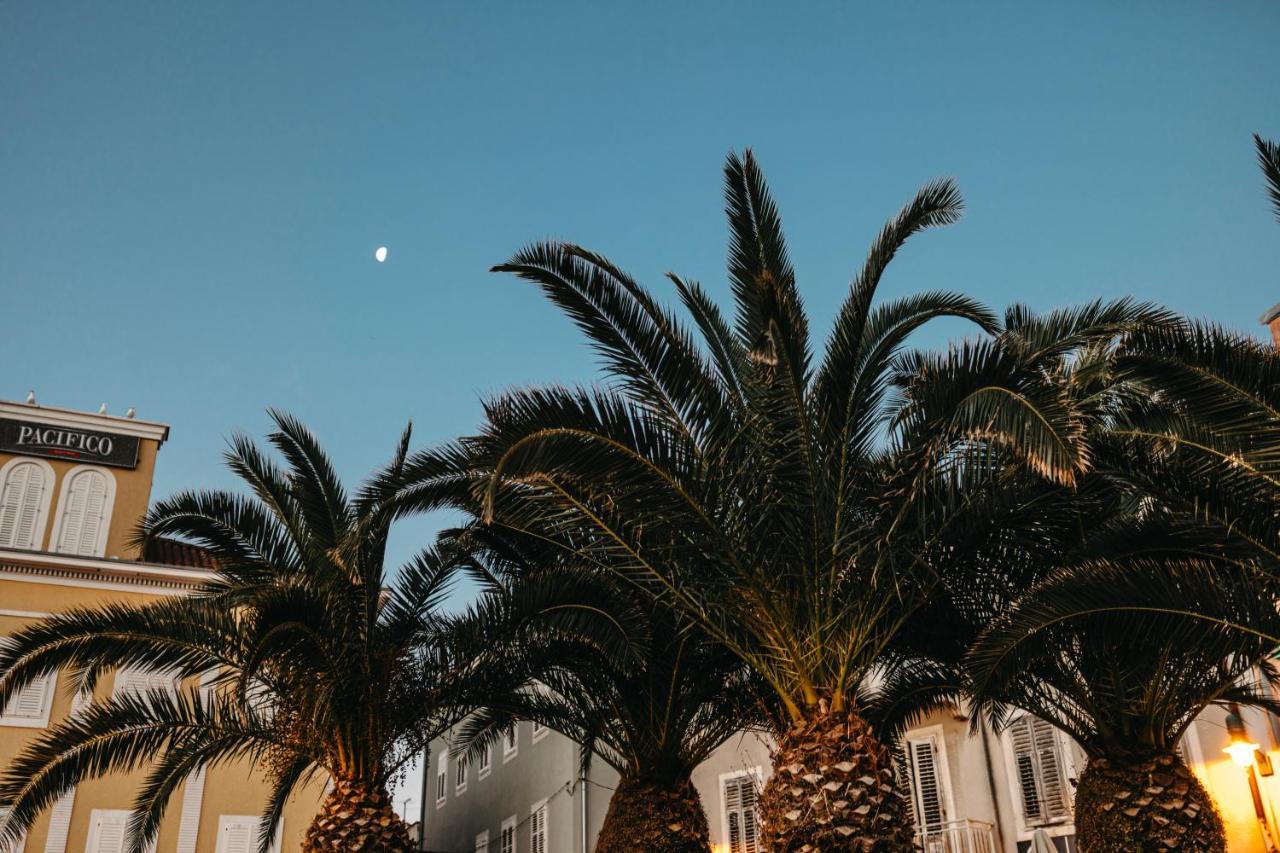 Hotel Apoksiomen Mali Lošinj Zewnętrze zdjęcie