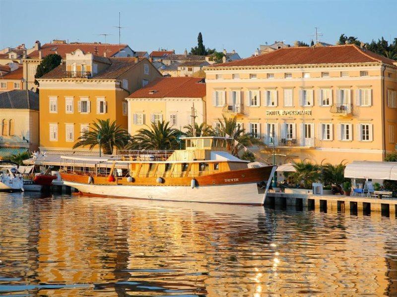 Hotel Apoksiomen Mali Lošinj Zewnętrze zdjęcie