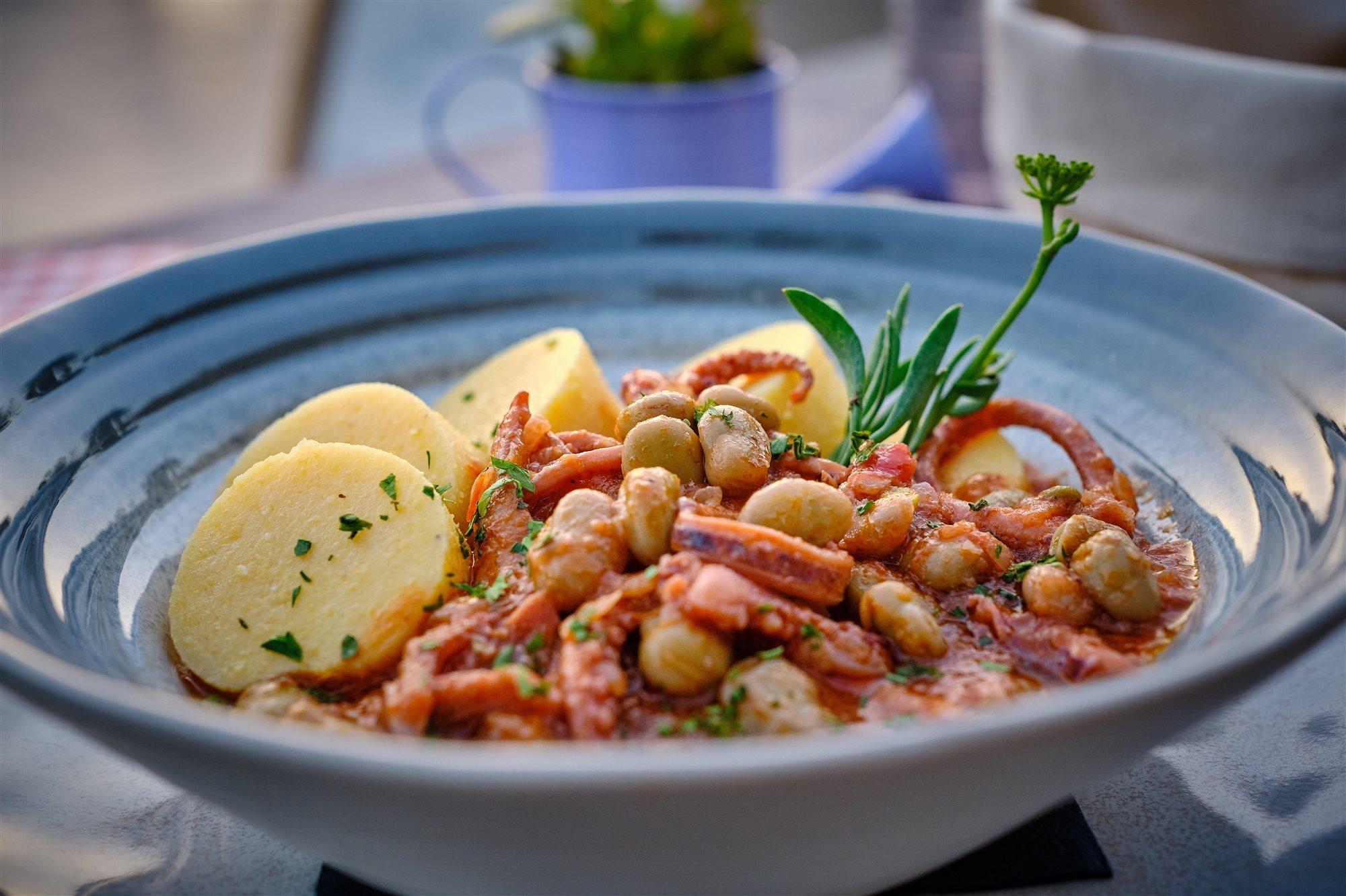 Hotel Apoksiomen Mali Lošinj Zewnętrze zdjęcie