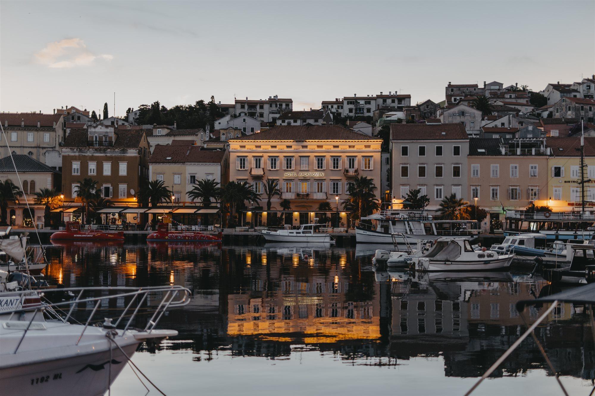 Hotel Apoksiomen Mali Lošinj Zewnętrze zdjęcie