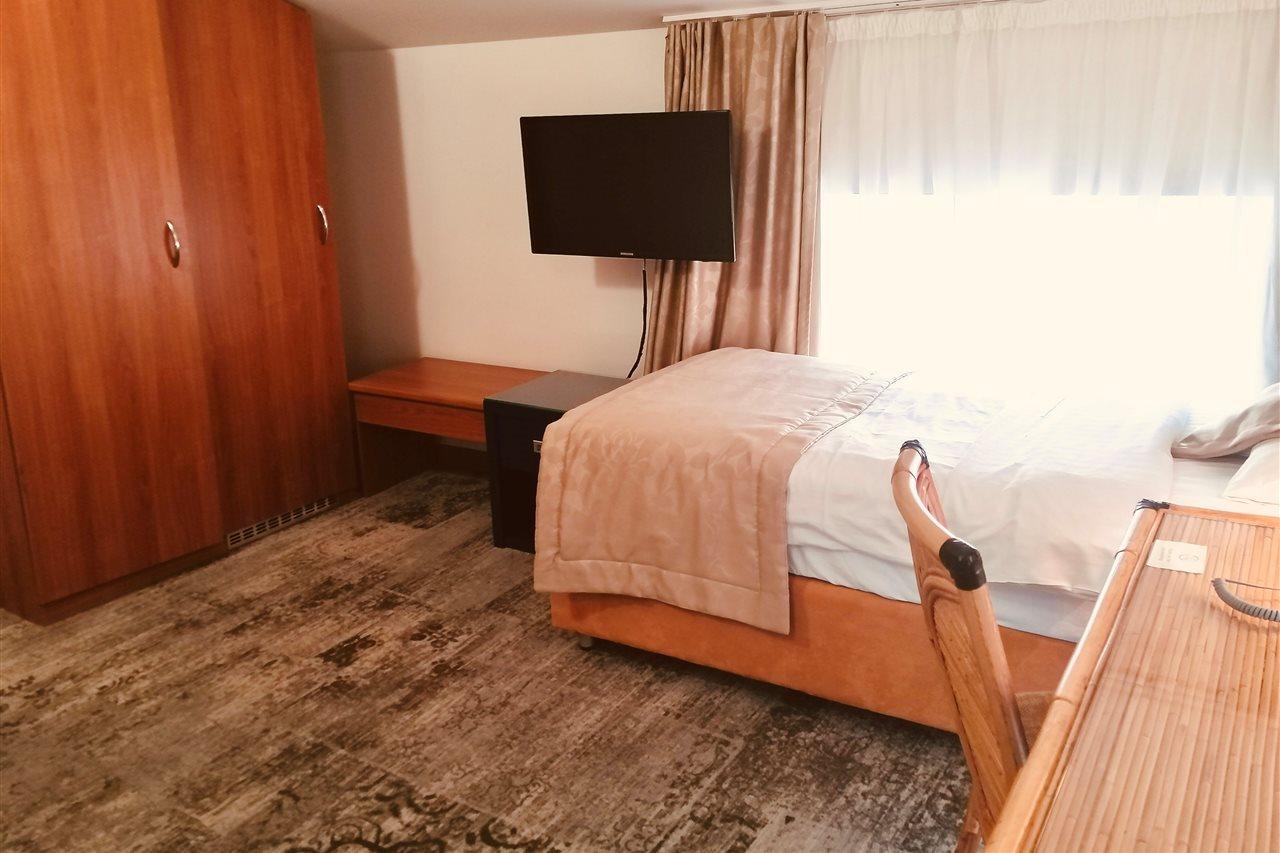 Hotel Apoksiomen Mali Lošinj Zewnętrze zdjęcie
